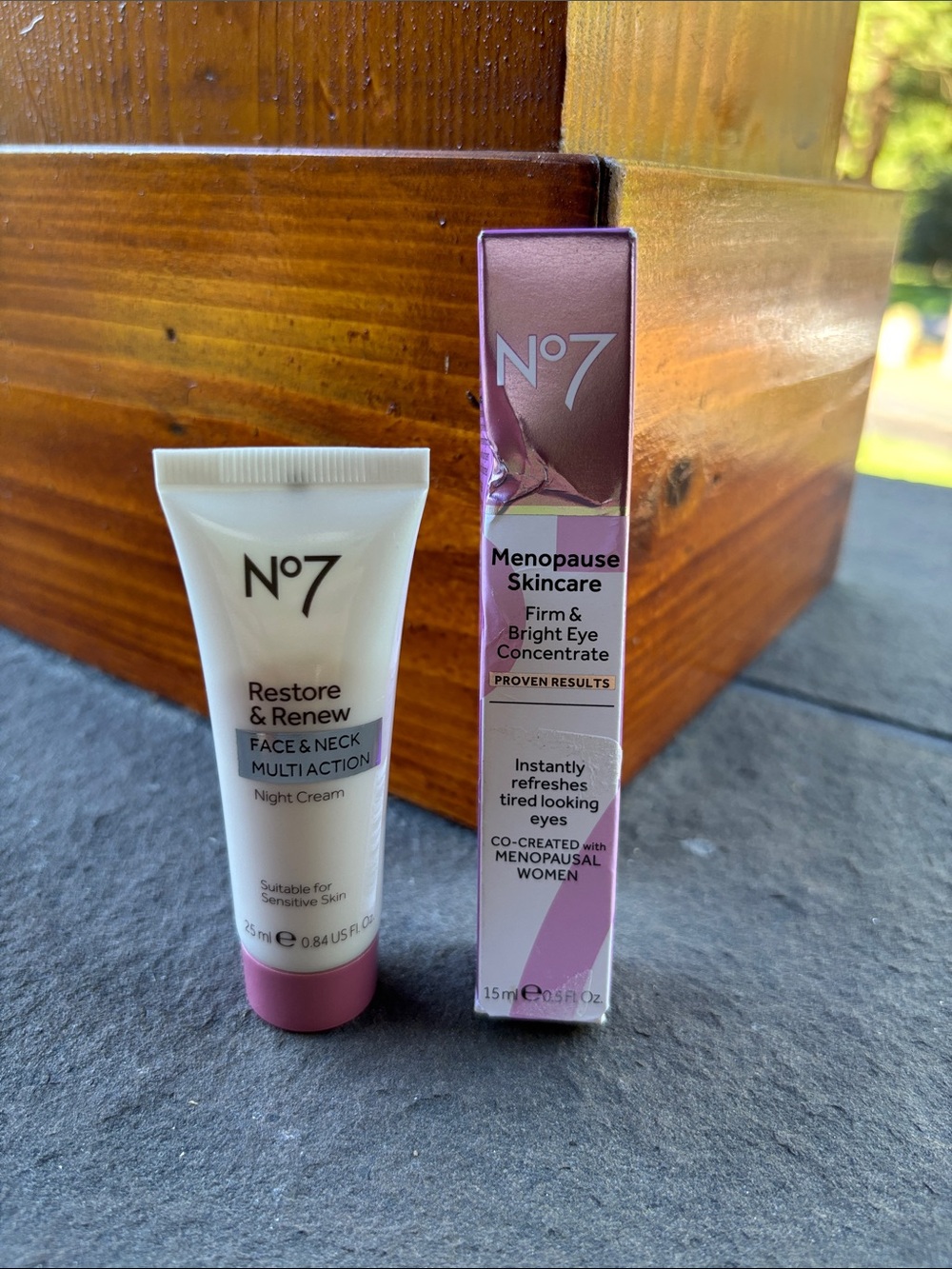 No7 Radiant Primer - Pink